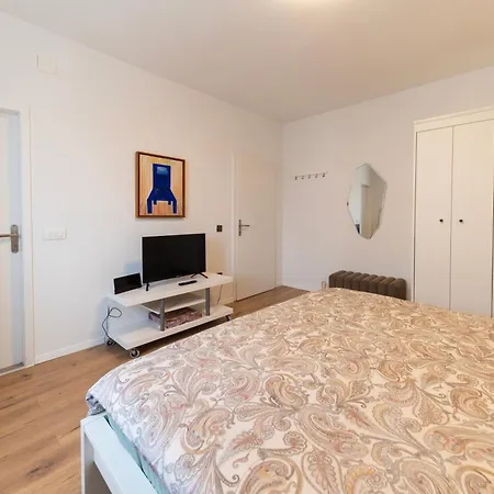 Apartment Tonina *